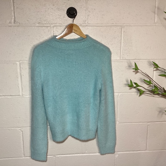 Target Universal Thread Plush Women’s Sweater | Small | Soft! - Picture 4 of 4